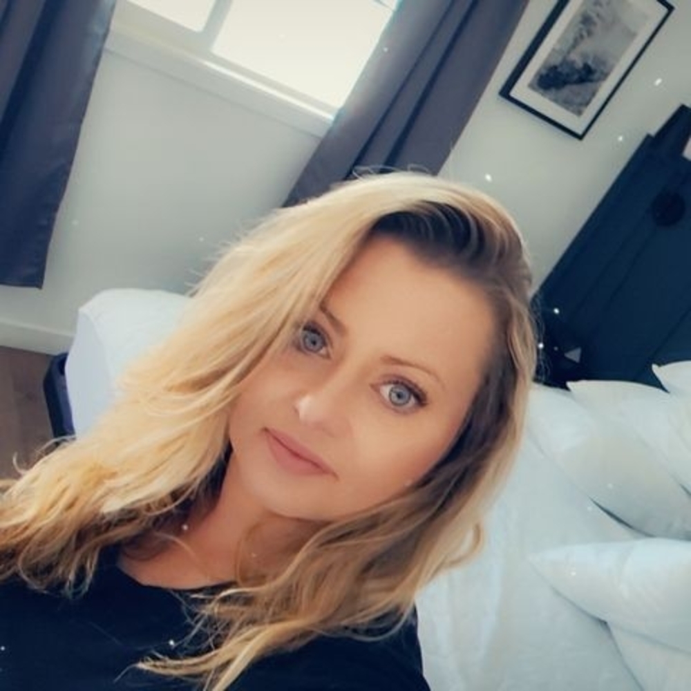 Meet your Posher, Cara